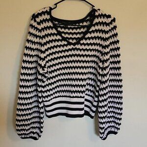 Marc New York Black and White Stripe Long Sleeve Sweater Size Small